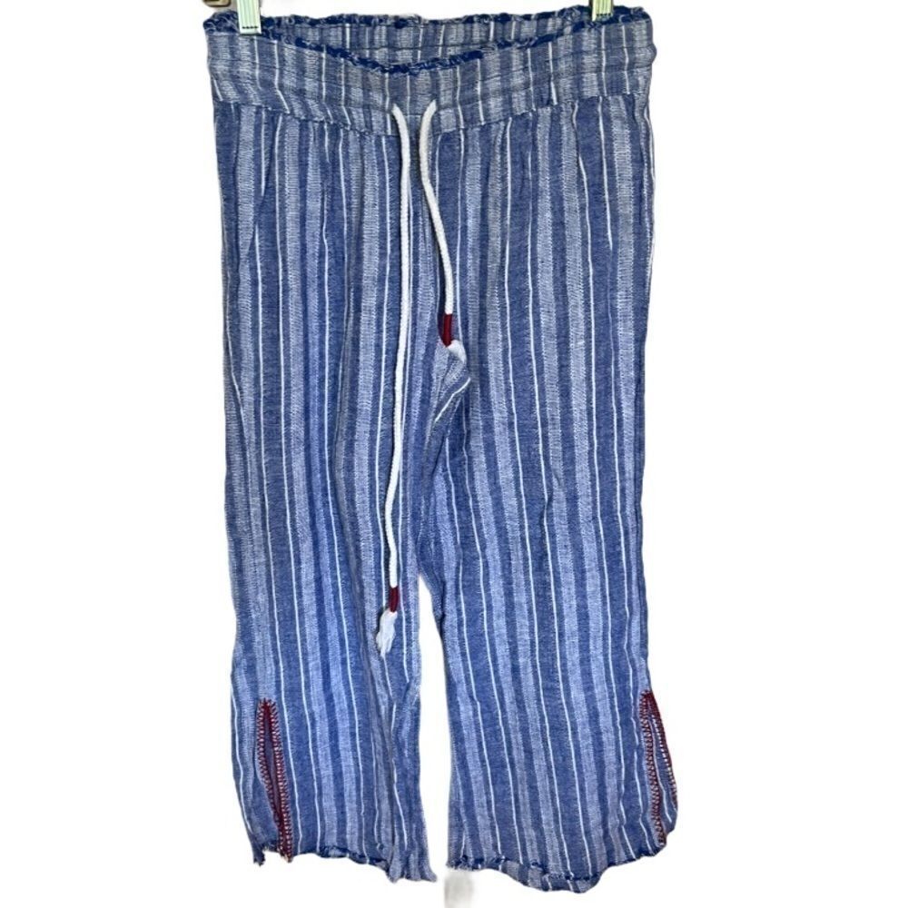 Blue Rein linen blend Capri Pants, Small